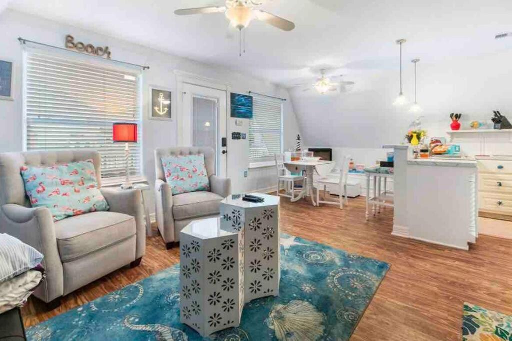 The Mermaids Treasure Chest Surfside Beach Exterior photo
